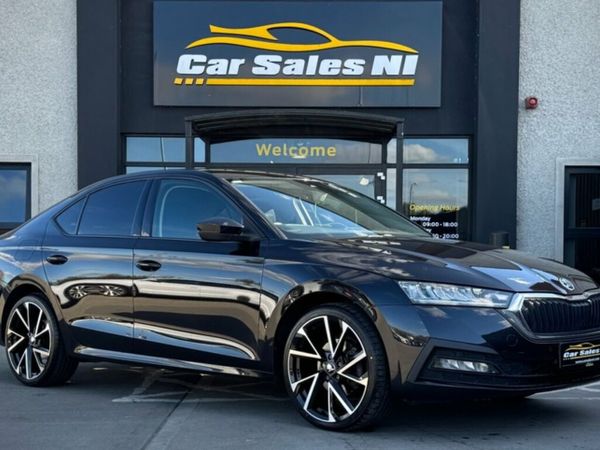 Skoda Octavia Hatchback, Diesel, 2022, Black