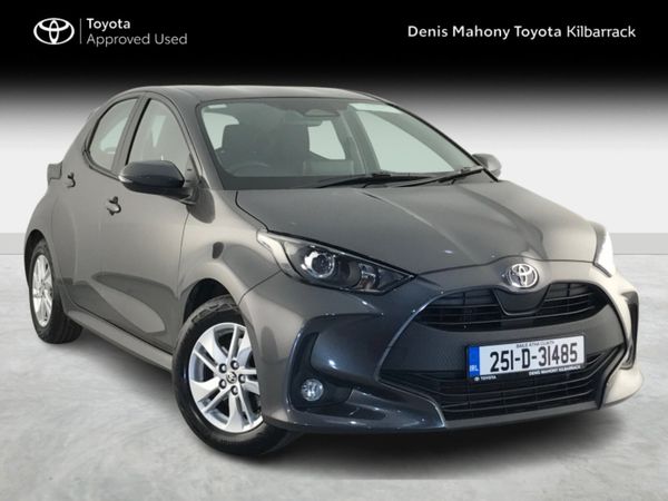 Toyota Yaris Hatchback, Petrol Hybrid, 2025, Grey
