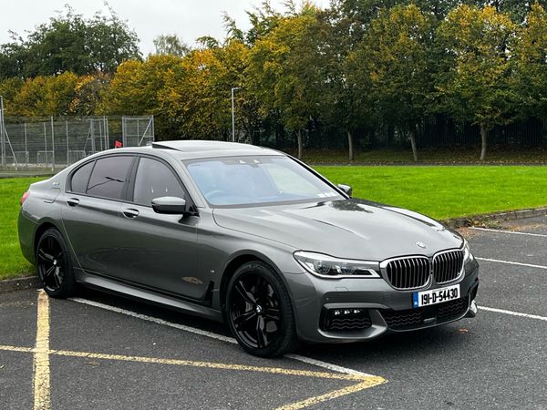 BMW 7-Series Saloon, Petrol Plug-in Hybrid, 2019, Grey