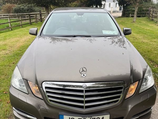 Mercedes-Benz E-Class Saloon, Diesel, 2012, Grey