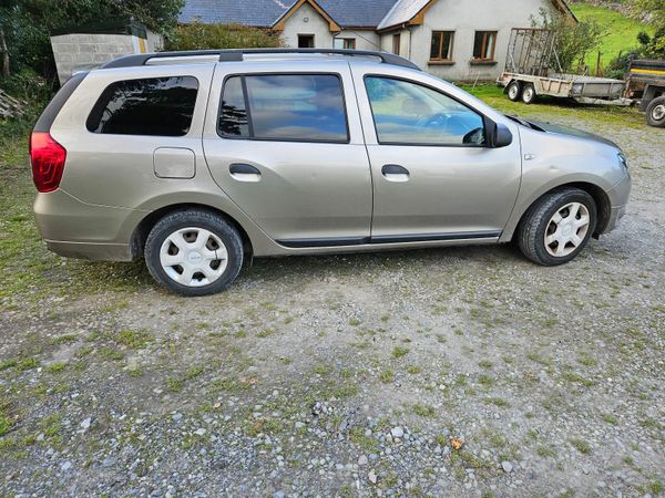 Dacia Logan Estate, Diesel, 2014, Gold