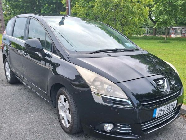 Peugeot 5008 MPV, Diesel, 2010, Black