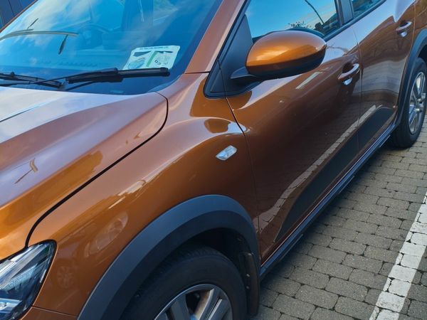 Dacia Sandero Stepway Hatchback, Petrol, 2021, Orange
