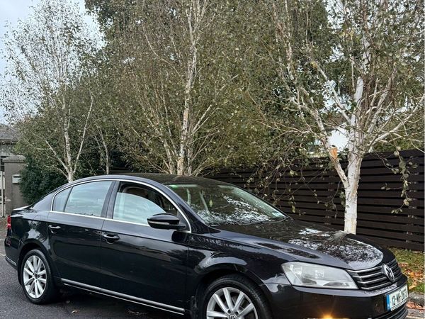 Volkswagen Passat Saloon, Diesel, 2012, Black