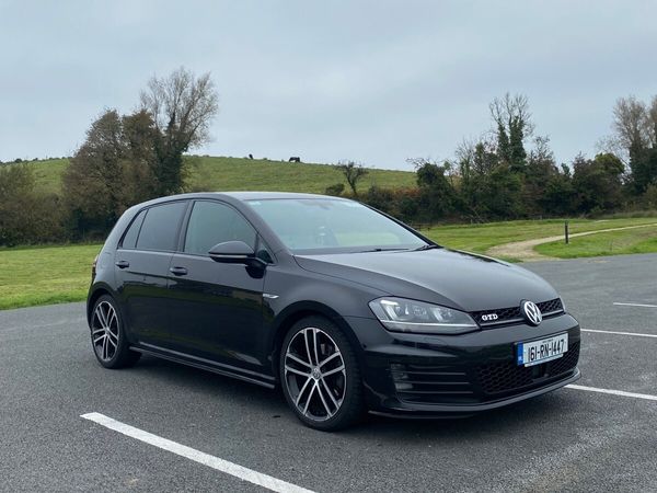 Volkswagen Golf Hatchback, Diesel, 2016, Black