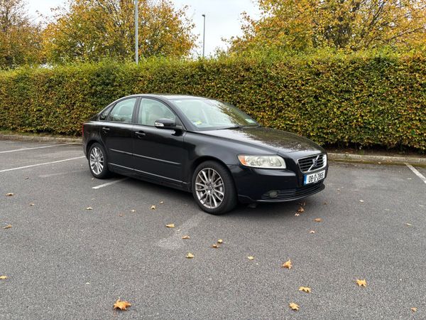 Volvo S40 Saloon, Ethanol Petrol, 2008, Black