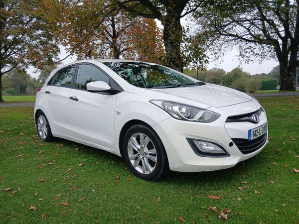 Hyundai i30 Hatchback, Diesel, 2014, White