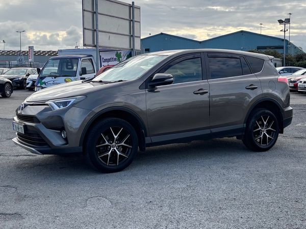 Toyota RAV4 SUV, Diesel, 2016, Bronze