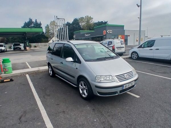 Volkswagen Sharan MPV, Diesel, 2008, Silver