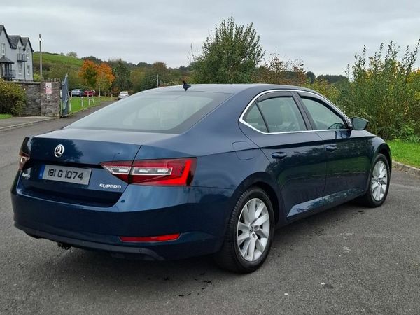 Skoda Superb Saloon, Diesel, 2018, Blue