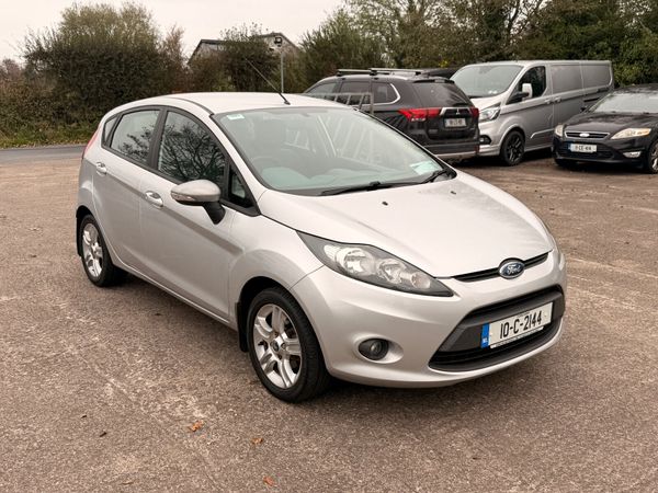 Ford Fiesta Hatchback, Petrol, 2010, Silver