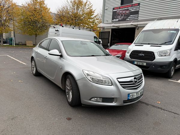 Opel Insignia MPV, Diesel, 2013, Silver