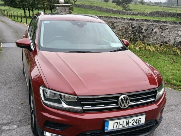 Volkswagen Tiguan SUV, Diesel, 2017, Red