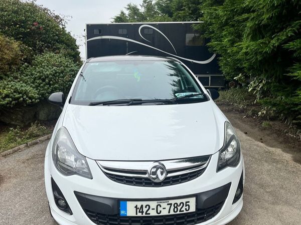 Vauxhall Corsa Hatchback, Petrol, 2014, White