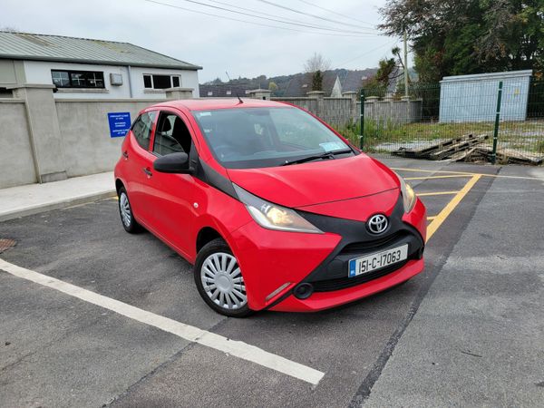 Toyota Aygo Hatchback, Petrol, 2015, Purple