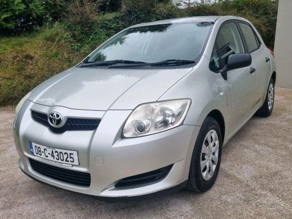 Toyota Auris Hatchback, Diesel, 2008, Silver