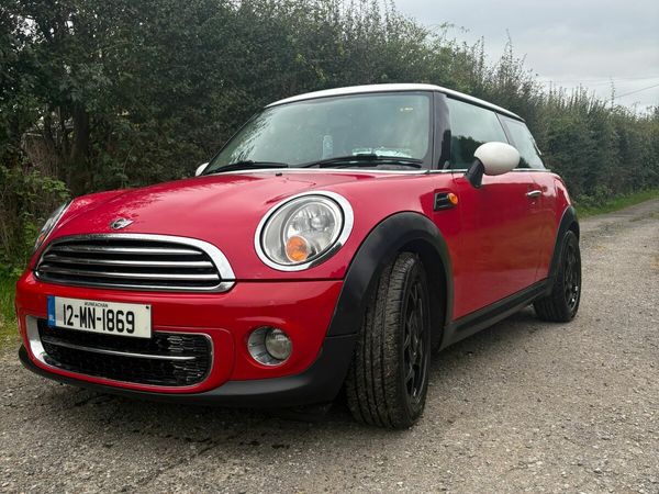Mini One Hatchback, Diesel, 2012, Red