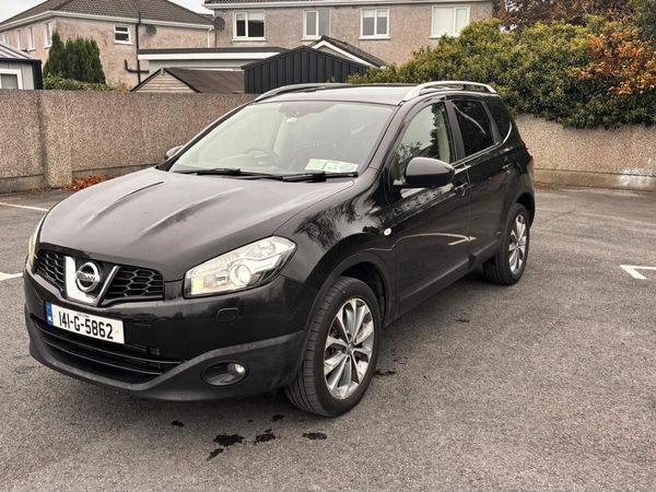 Nissan Qashqai+2 Hatchback, Diesel, 2014, Black