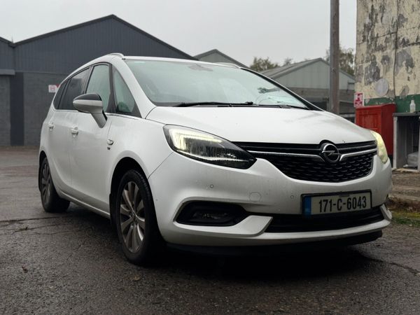 Opel Zafira MPV, Diesel, 2017, White
