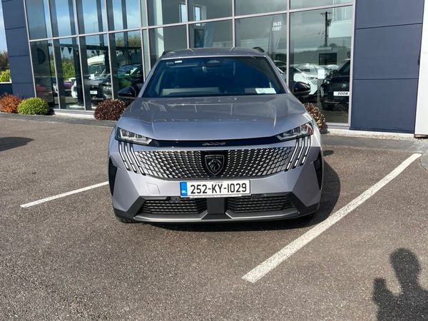 Peugeot 5008 MPV, Electric, 2025, Grey