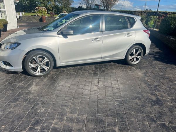 Nissan Pulsar Hatchback, Diesel, 2017, Grey