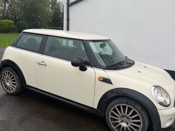 Mini One Hatchback, Petrol, 2010, White