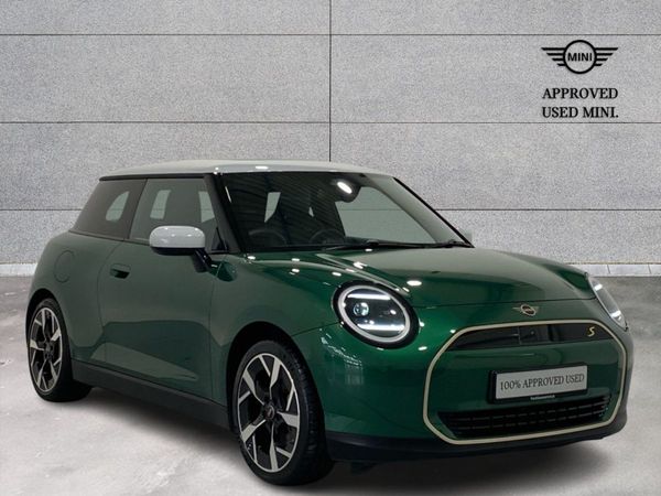 Mini Cooper Hatchback, Electric, 2024, Green