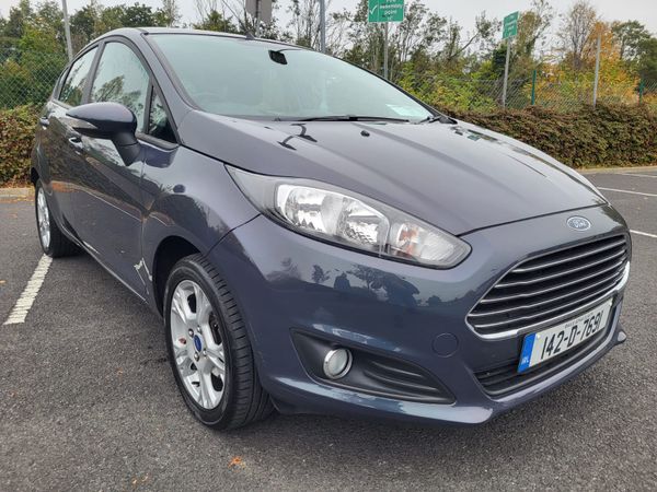 Ford Fiesta Hatchback, Petrol, 2014, Blue