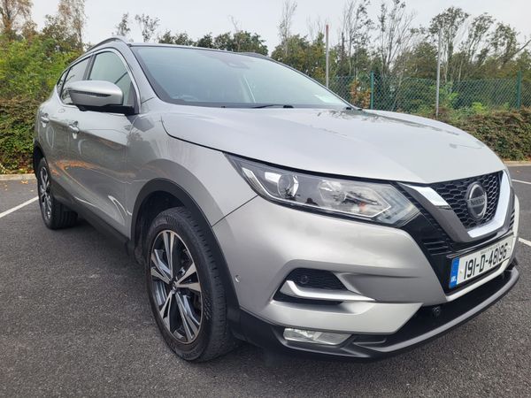 Nissan Qashqai Hatchback, Diesel, 2019, Silver