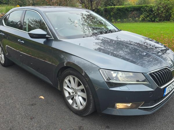 Skoda Superb Saloon, Diesel, 2017, Grey