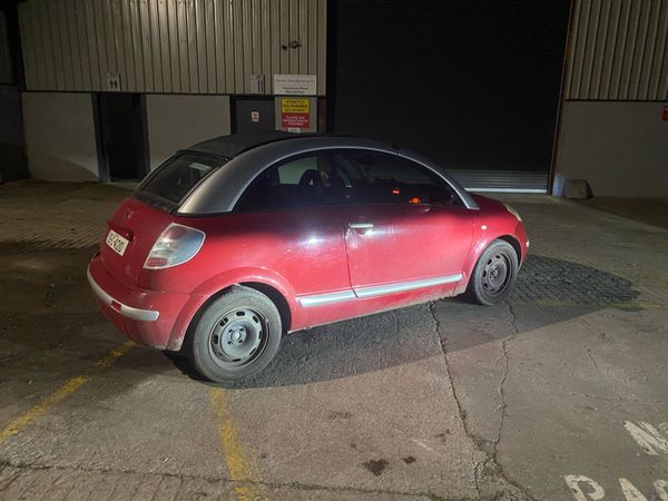 Other Other Convertible, Petrol, 2005, Red