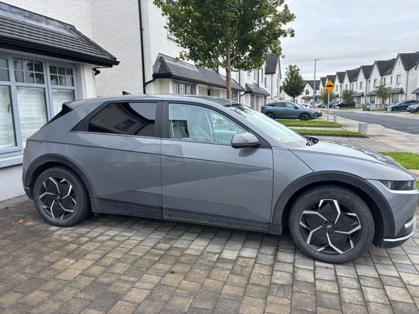 Hyundai IONIQ MPV, Electric, 2023, Grey