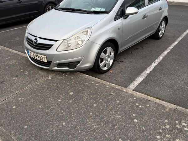 Opel Corsa Hatchback, Petrol, 2007, Silver