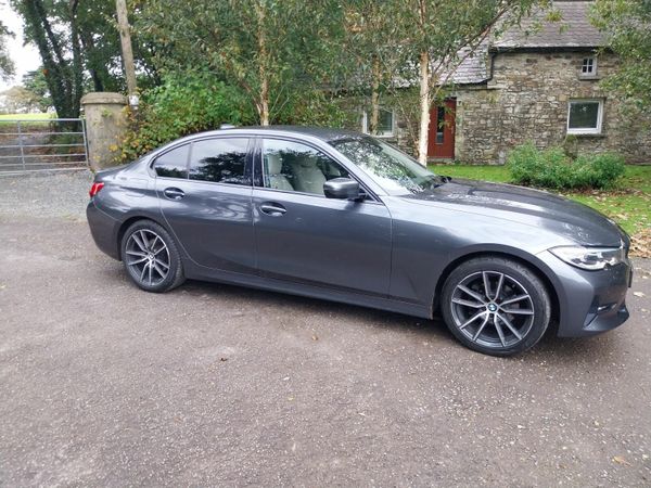 BMW 3-Series Saloon, Diesel, 2019, Grey