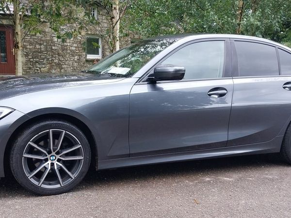 BMW 3-Series Saloon, Diesel, 2019, Grey