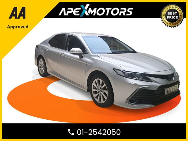 Toyota Camry Saloon, Petrol Hybrid, 2022, Silver