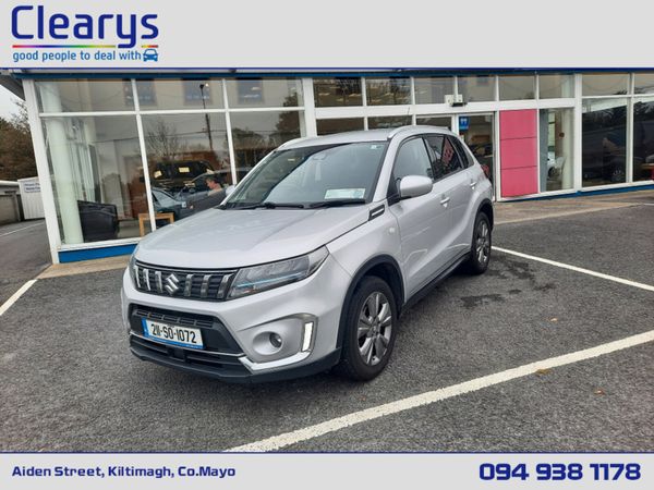 Suzuki Vitara Estate, Petrol, 2021, Silver