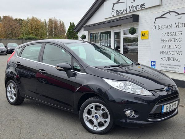 Ford Fiesta Hatchback, Petrol, 2012, Black