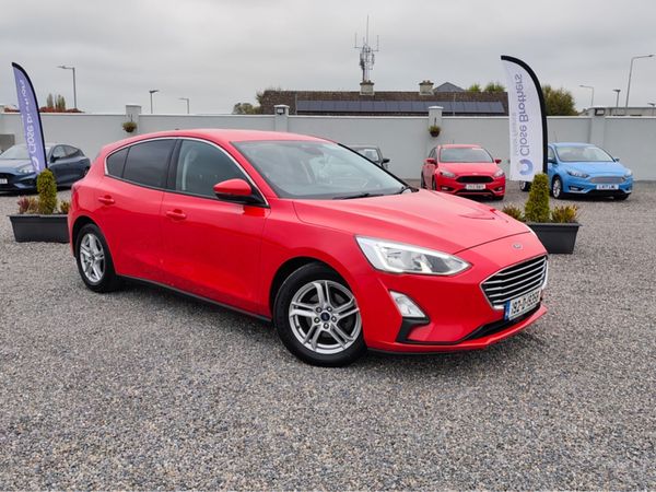 Ford Focus Hatchback, Diesel, 2019, Red