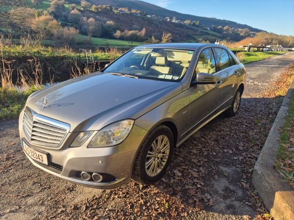 Mercedes-Benz E-Class Saloon, Diesel, 2010, Silver