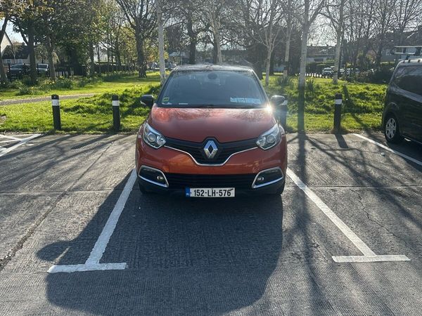 Renault Captur Hatchback, Diesel, 2015, Orange