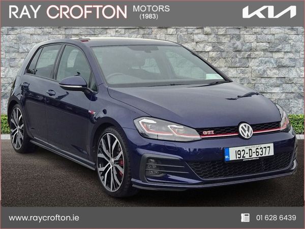 Volkswagen Golf Estate, Petrol, 2019, Blue