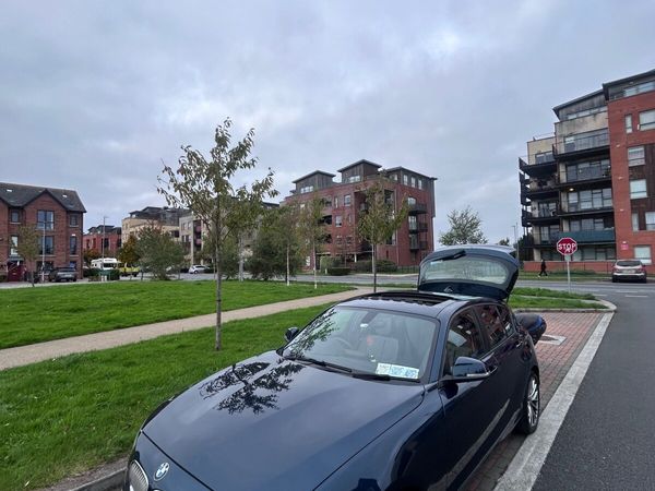 BMW 1-Series Estate/Jeep, Petrol, 2012, Blue
