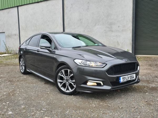 Ford Mondeo Hatchback, Diesel, 2019, Grey