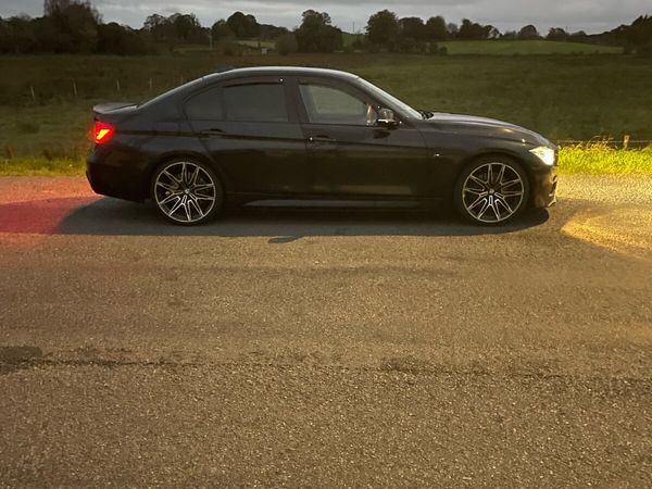 BMW 3-Series Saloon, Diesel, 2015, Black