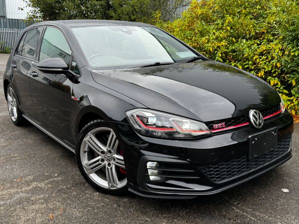 Volkswagen Golf Hatchback, Petrol, 2020, Black