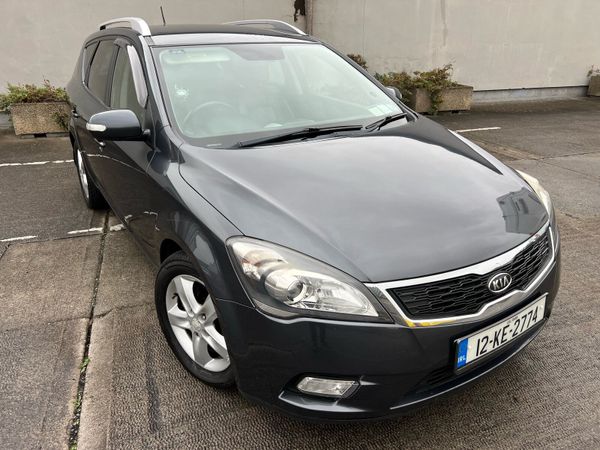 Kia Ceed MPV, Diesel, 2012, Grey