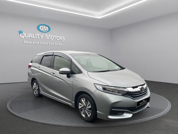 Honda Shuttle SUV, Petrol Hybrid, 2016, Grey