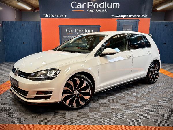 Volkswagen Golf Hatchback, Petrol, 2016, White