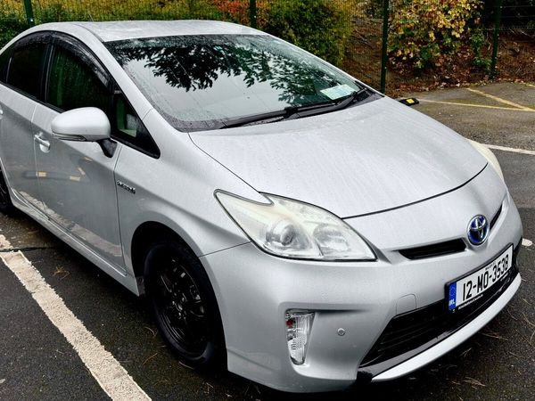 Toyota Prius Hatchback, Petrol Hybrid, 2012, Silver